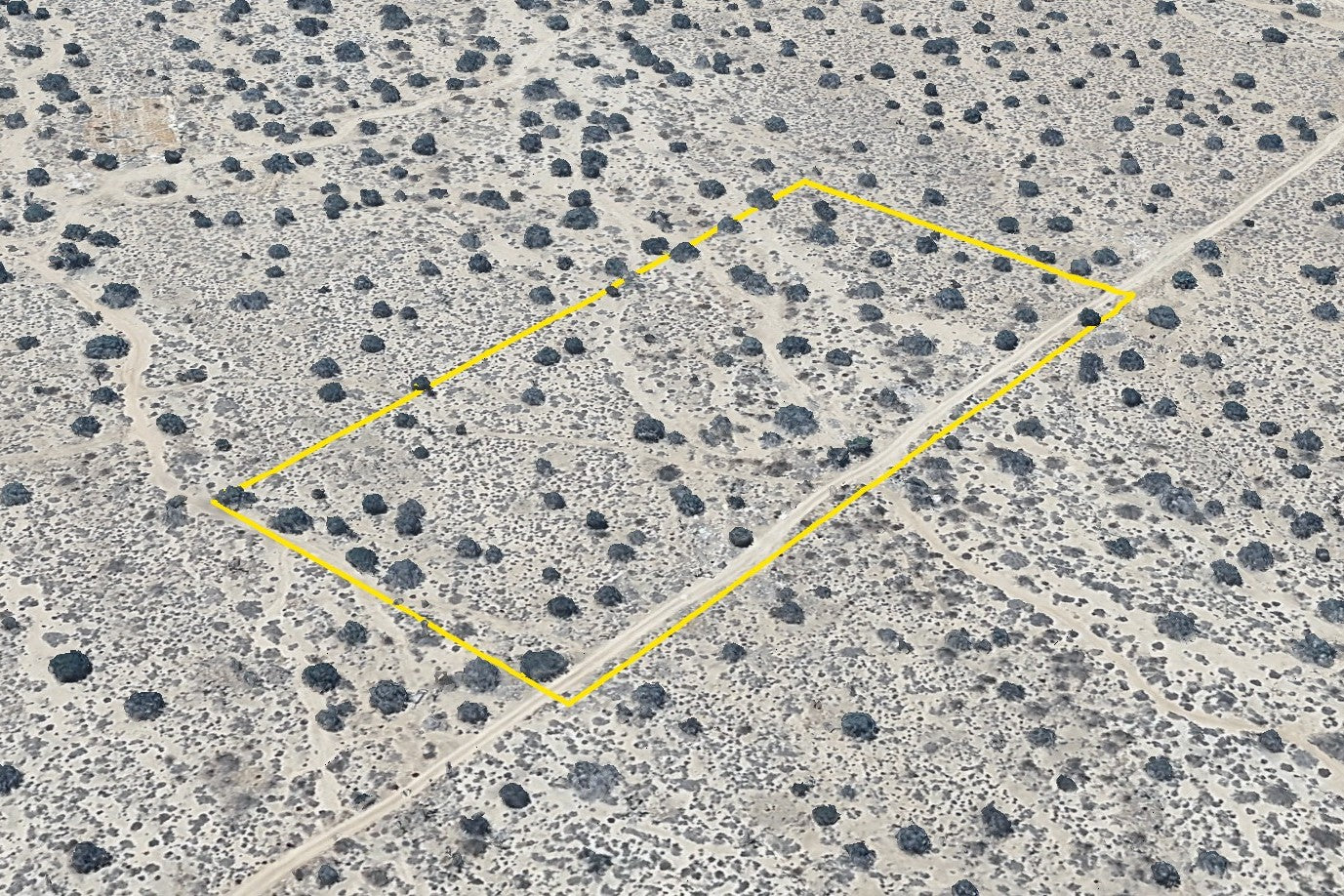 4.95 Acres Llano, Los Angeles County, CA