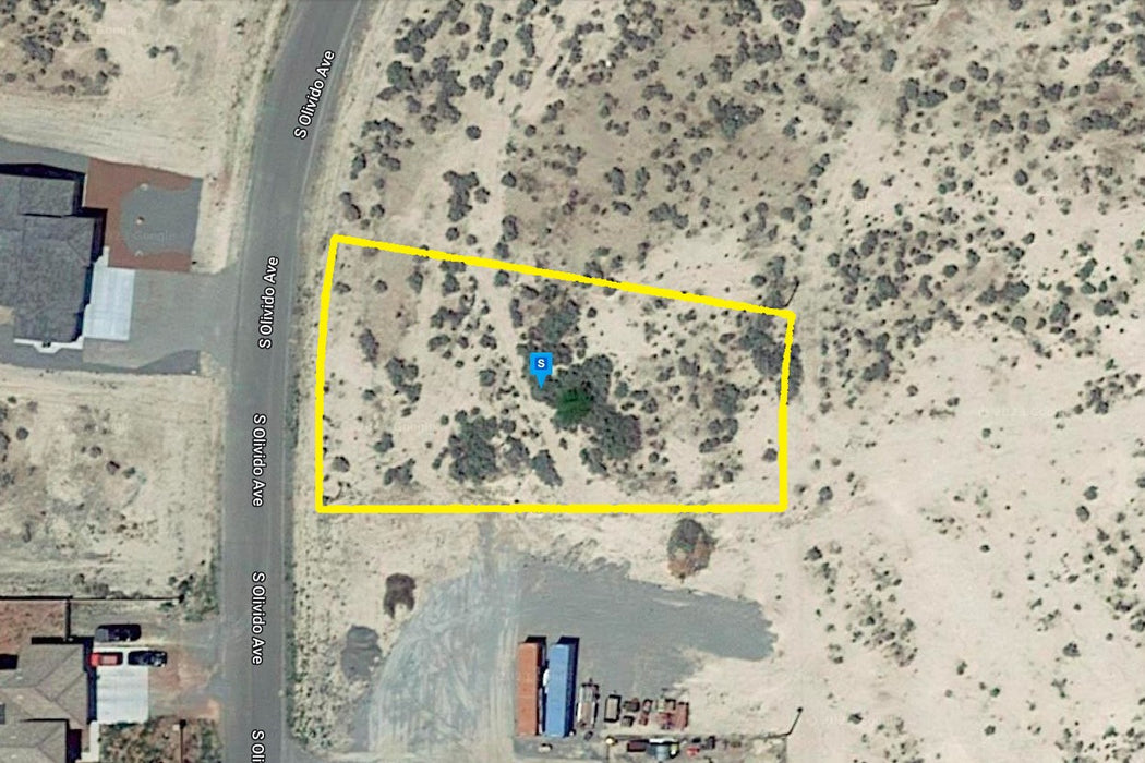 0.46 Acre Pahrump, Nye County, NV (Power & Paved Road)