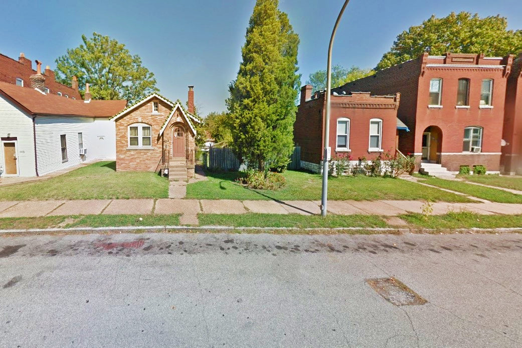 0.08 Acre St. Louis, Saint Louis City County, MO (Power, Water, & Paved Road)