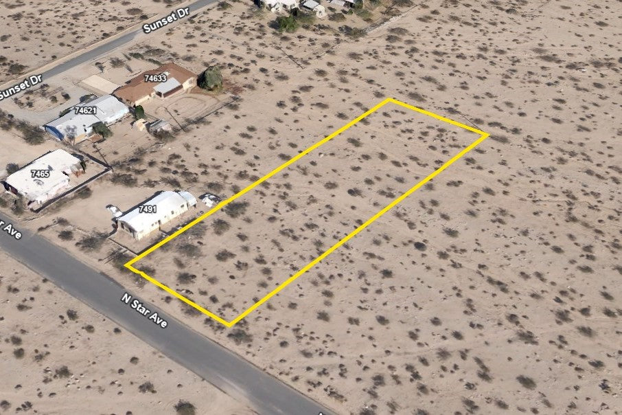 0.69 Acre Twentynine Palms, San Bernardino County, CA (Power, Water, & Paved Road)