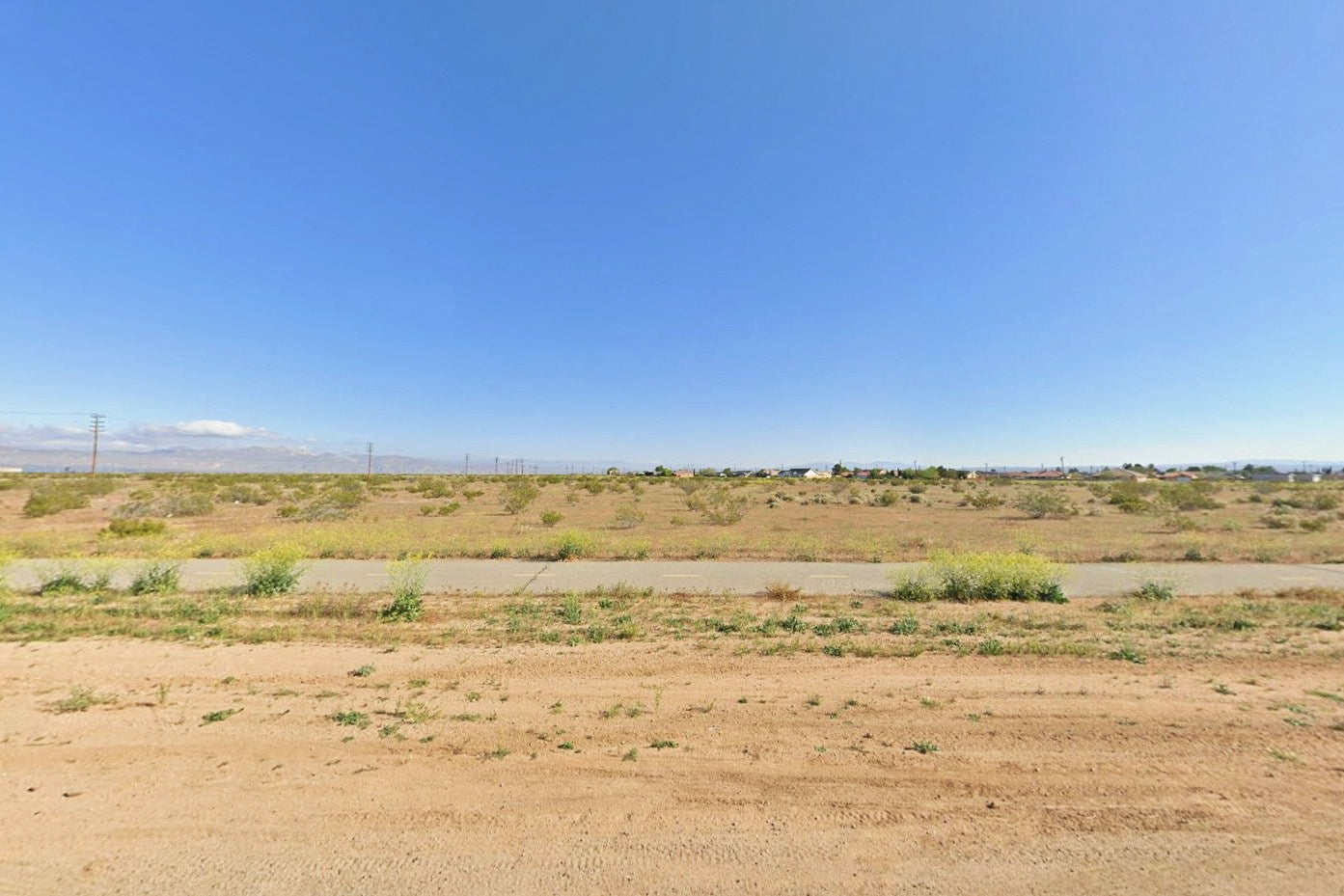 0.23 Acre California City, Kern County, CA (Commercial Lot, Power, Water, & Paved Road)