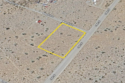 1.07 Acres Dolan Springs, Mohave County, AZ (Power)