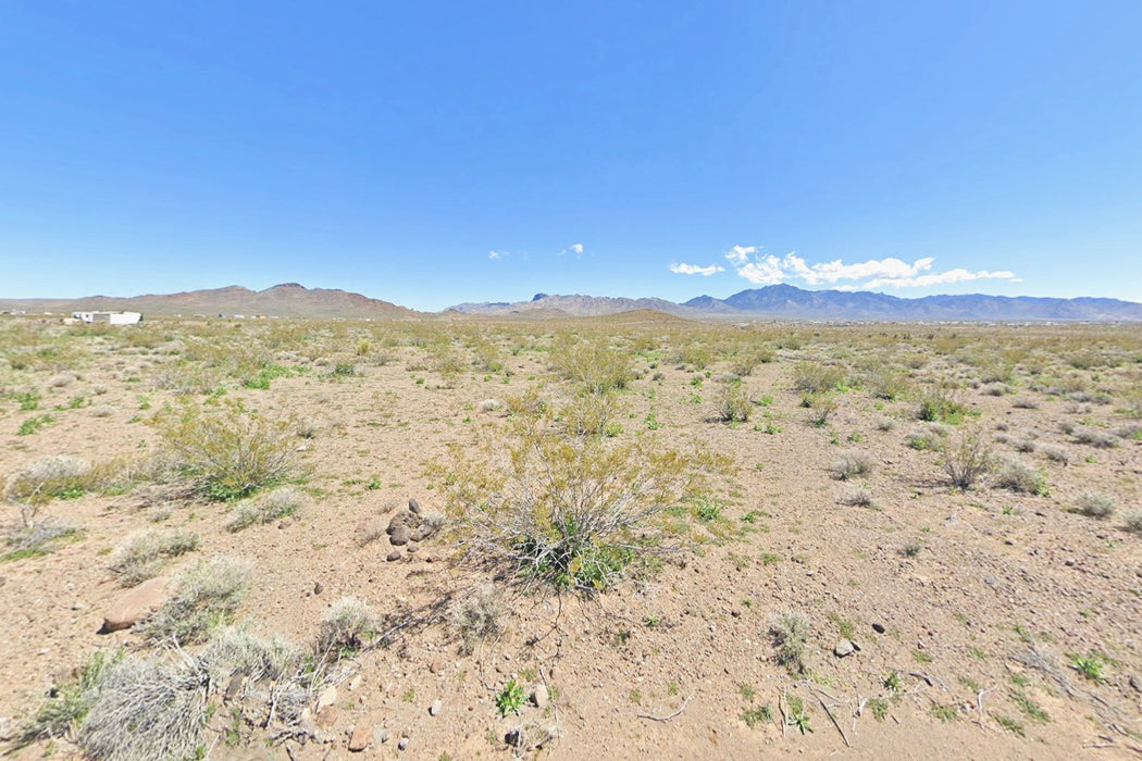 1.07 Acres Dolan Springs, Mohave County, AZ