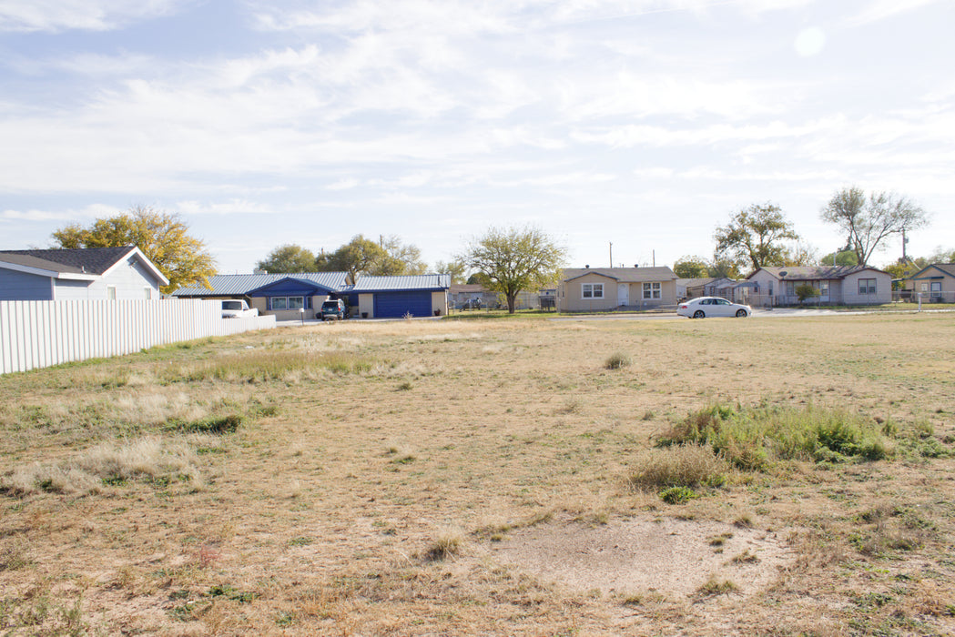 0.19 Acre Lubbock, Lubbock County, TX (Power, Water, & Paved Road)