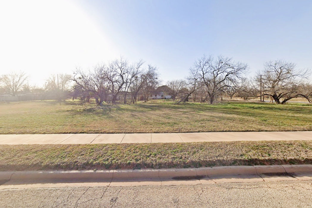 0.13 Acre Abilene, Taylor County, TX (Power, Water, & Paved Road)