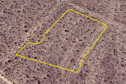 2.74 Acres Edwards, Kern County, CA