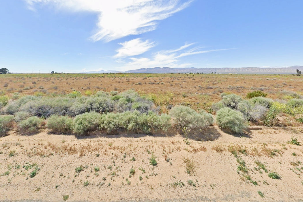 0.23 Acre California City, Kern County, CA (Water)