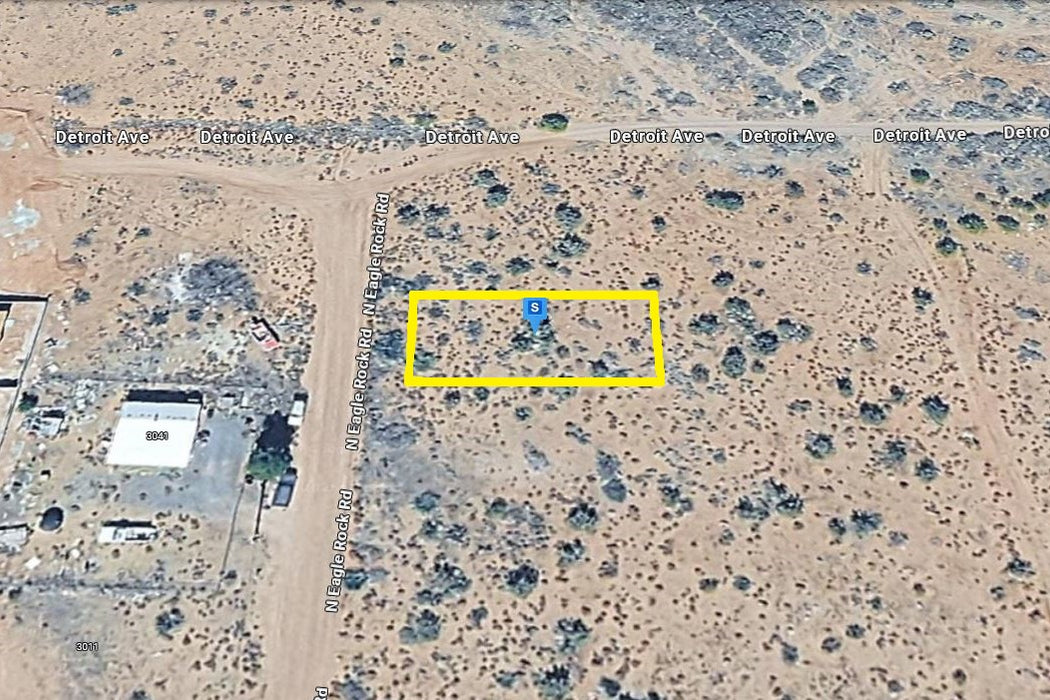 0.11 Acre Kingman, Mohave County, AZ (Power)
