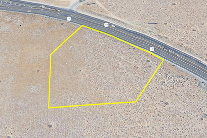 2.94 Acres Pearblossom, Los Angeles County, CA (Power & Paved Road)
