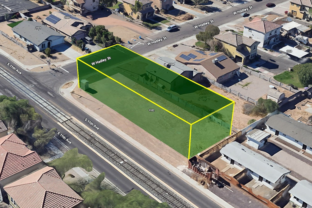 0.17 Acre Phoenix, Maricopa County, AZ (Power, Water, & Paved Road)