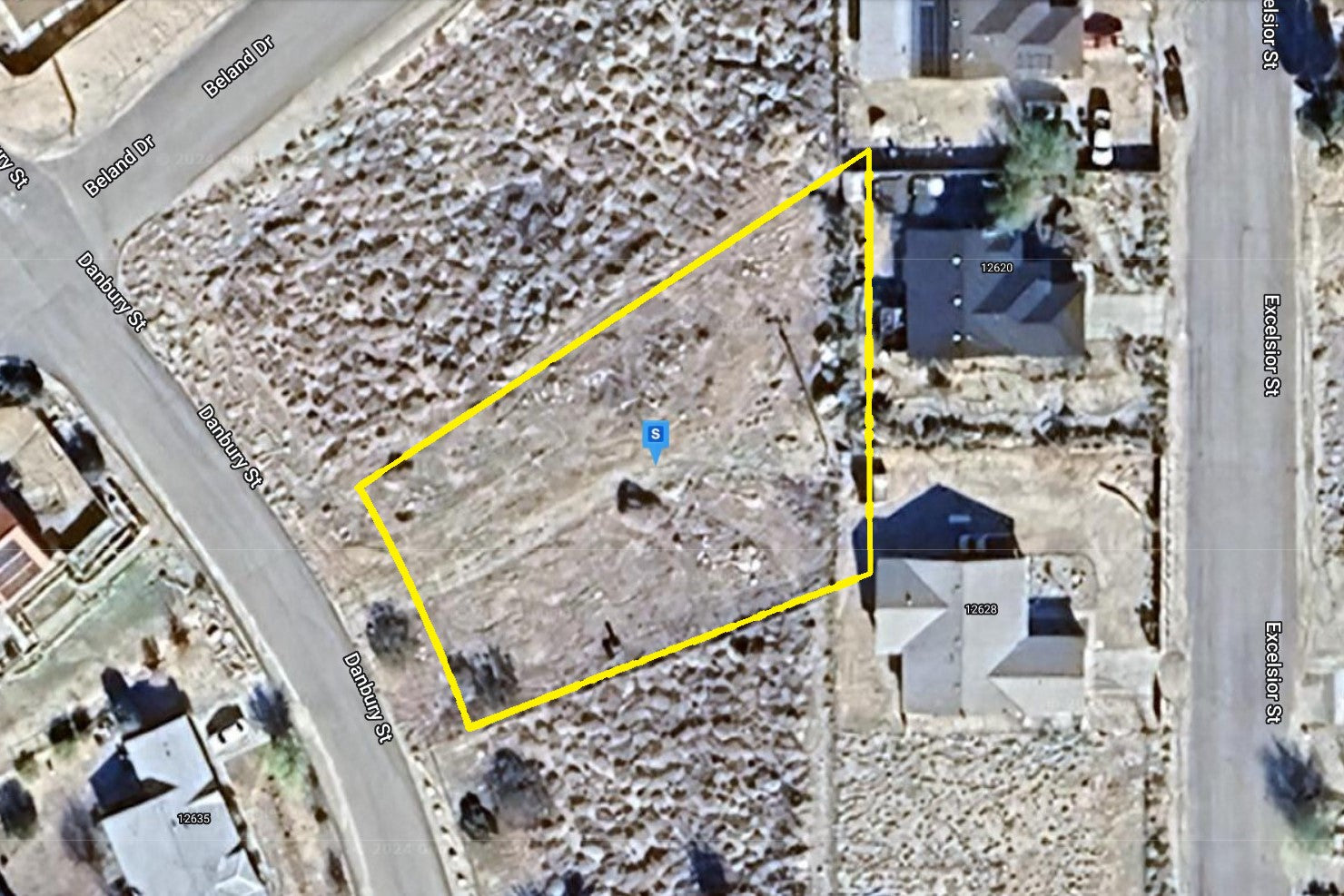 0.48 Acre Whitewater, Riverside County, CA (Power, Water, & Paved Road)