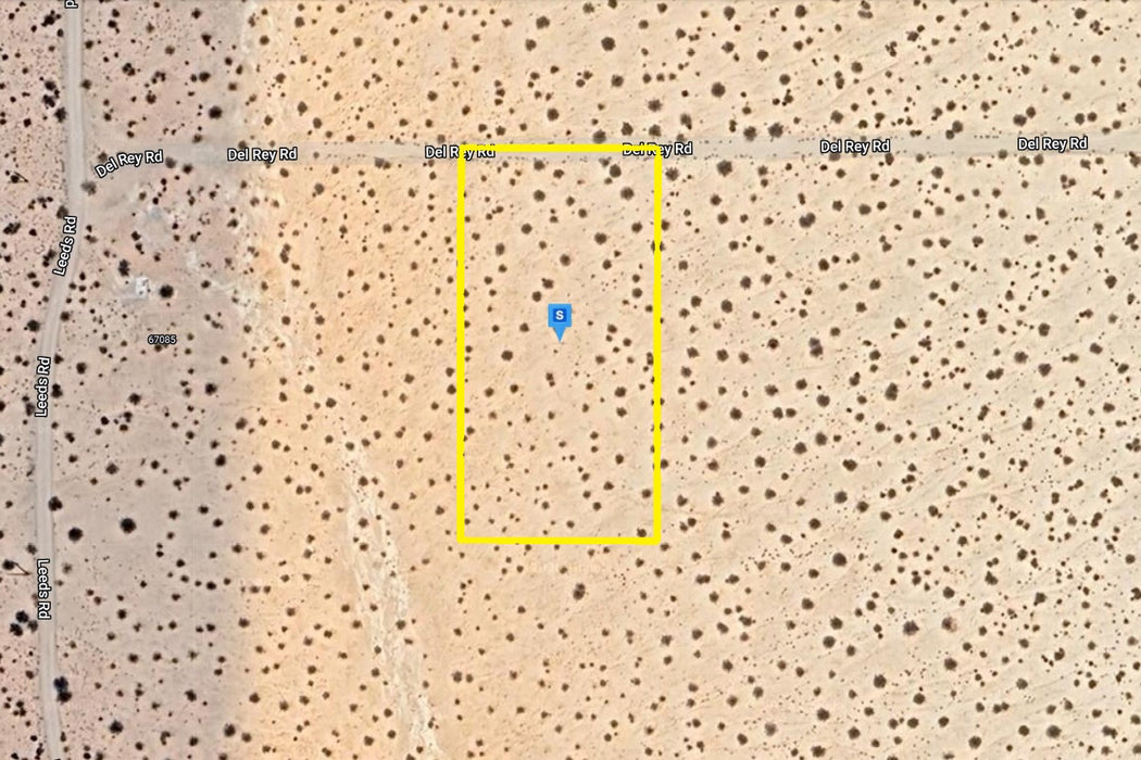 1.25 Acres Twentynine Palms, San Bernardino County, CA (Power)