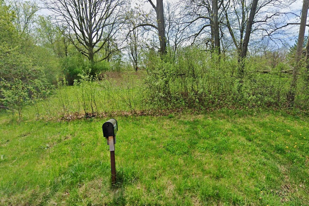 0.23 Acre Flint, Genesee County, MI (Power, Water, & Paved Road)