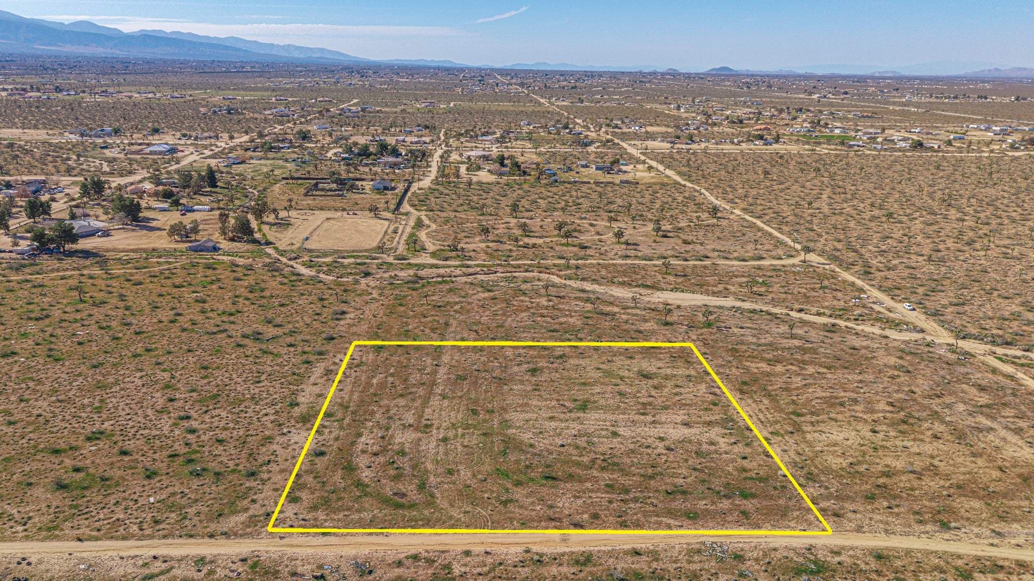 2.27 Acres Phelan, San Bernardino County, CA