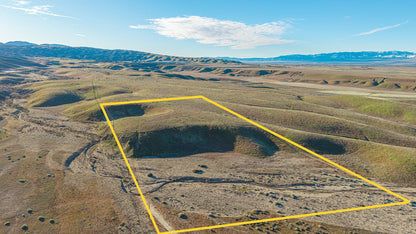 20 Acres Lake Hughes, Los Angeles County, CA (Power)