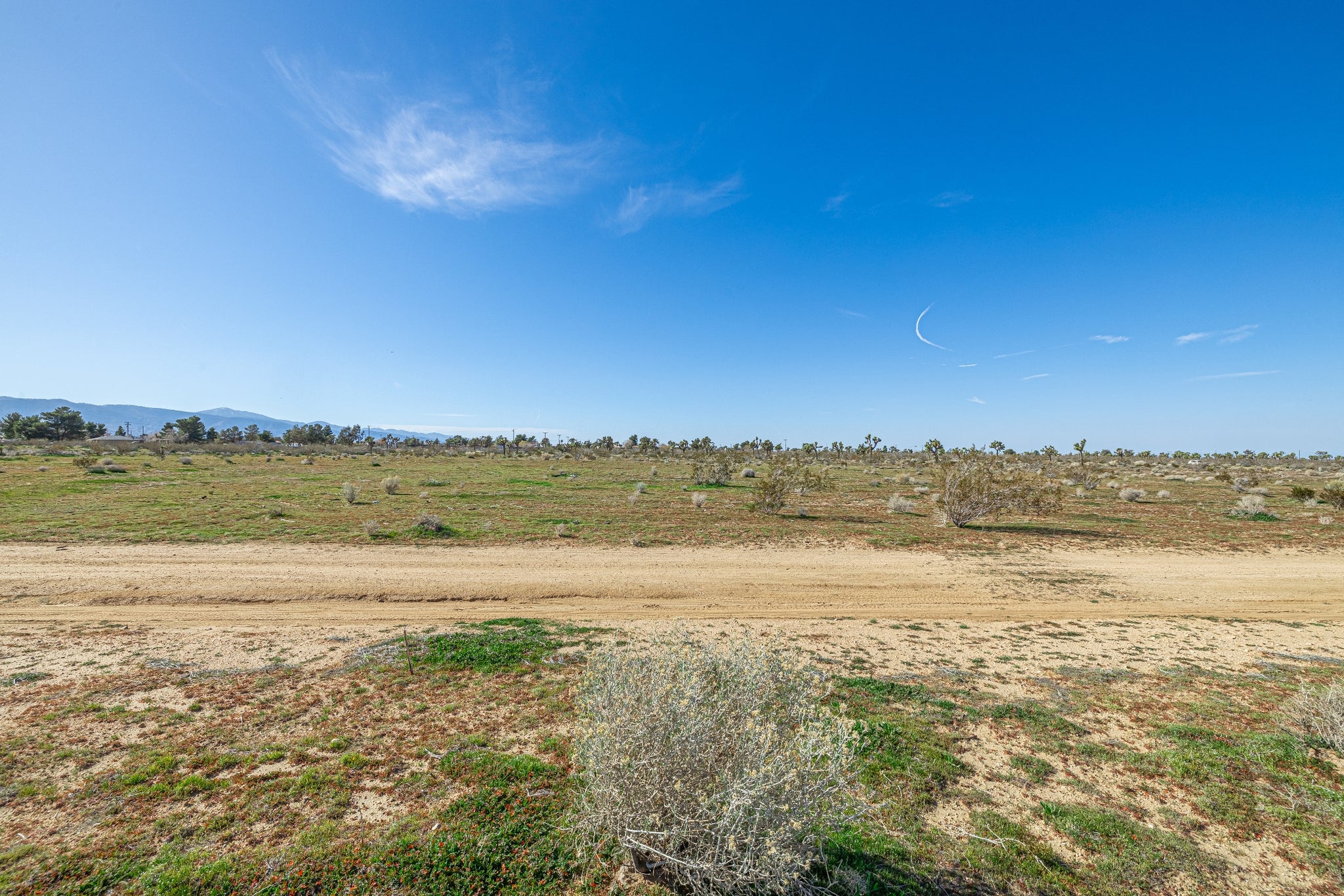 2.27 Acres Phelan, San Bernardino County, CA