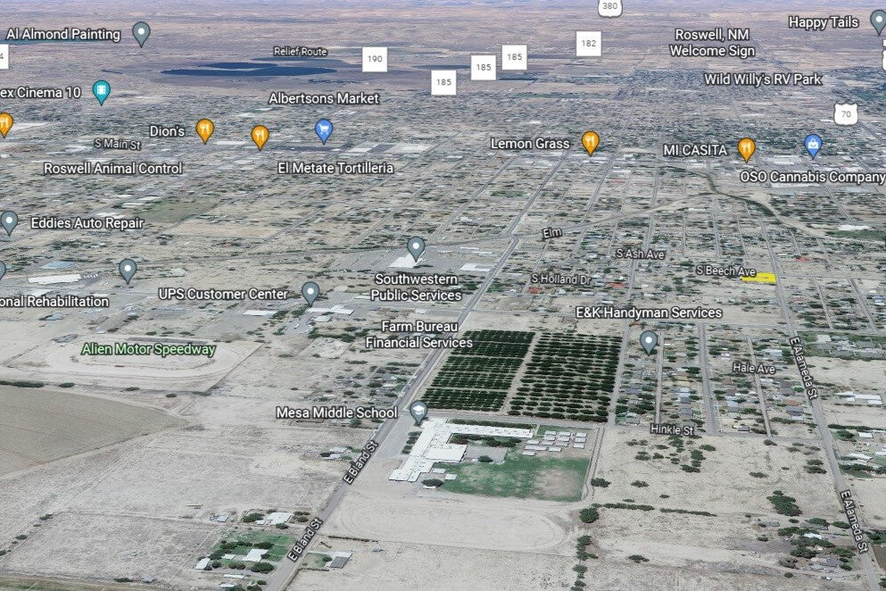0.30 Acre Roswell, Chaves County, NM (Power, Water, & Paved Road)