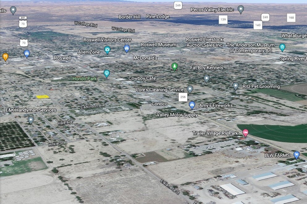 0.30 Acre Roswell, Chaves County, NM (Power, Water, & Paved Road)
