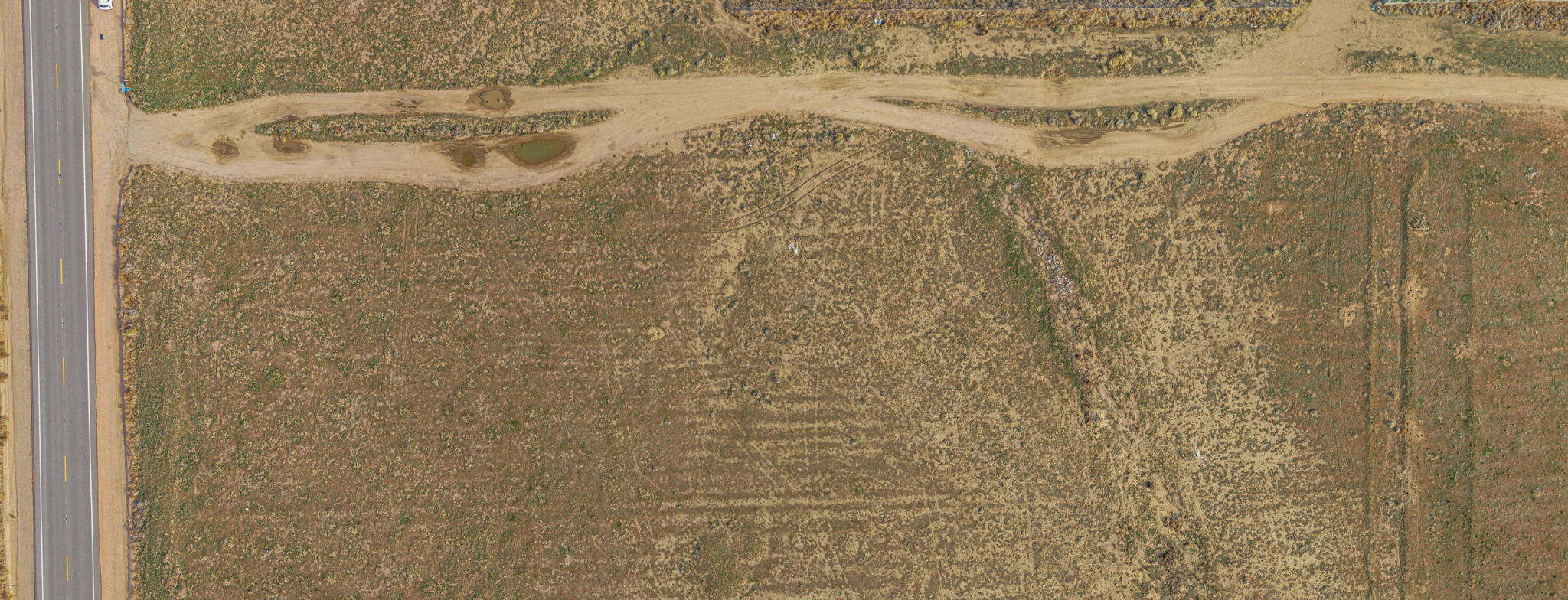 2.39 Acres Lancaster, Los Angeles County, CA (Power & Paved Road)