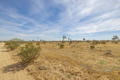 5 Acres Phelan, San Bernardino County, CA