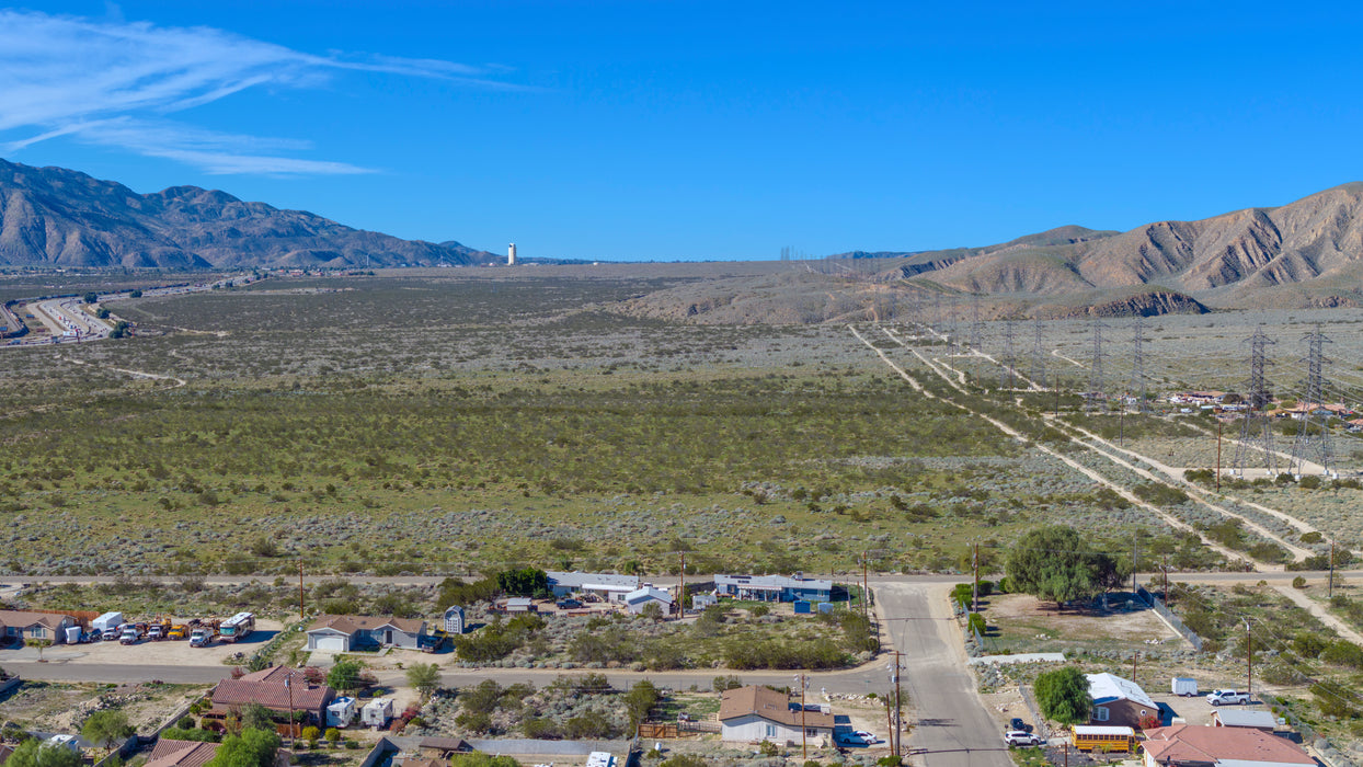 0.30 Acre Whitewater, Riverside County, CA (Power, Water, & Paved Road)