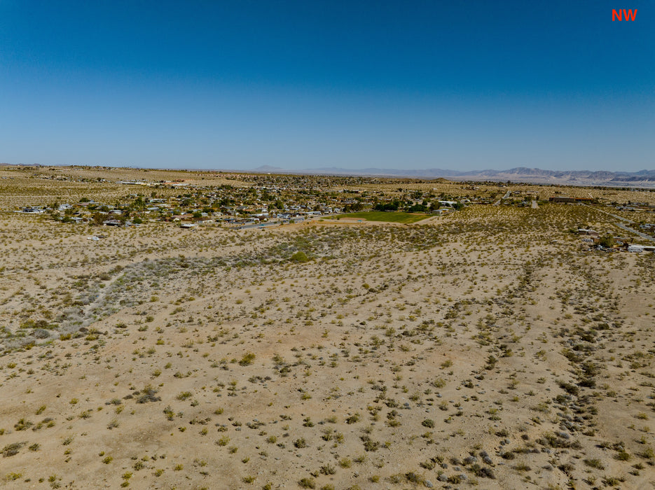 13.63 Acres Twentynine Palms, San Bernardino County, CA (Water)