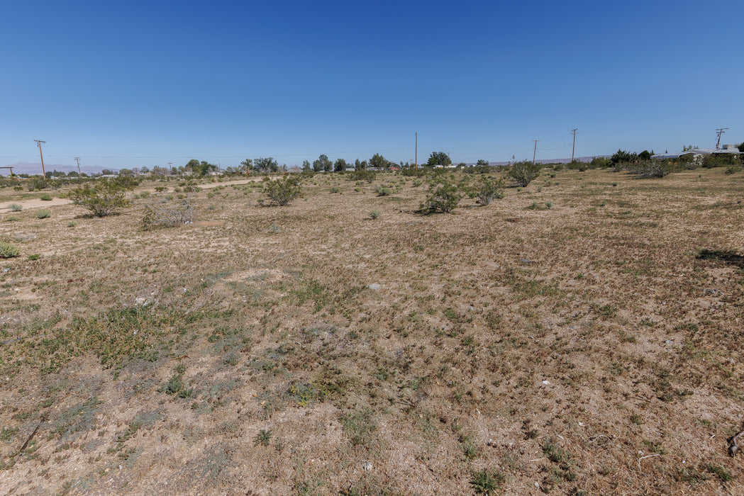 1.01 Acres Ridgecrest, Kern County, CA (Power & Water)