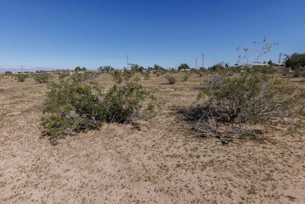 1.01 Acres Ridgecrest, Kern County, CA (Power & Water)