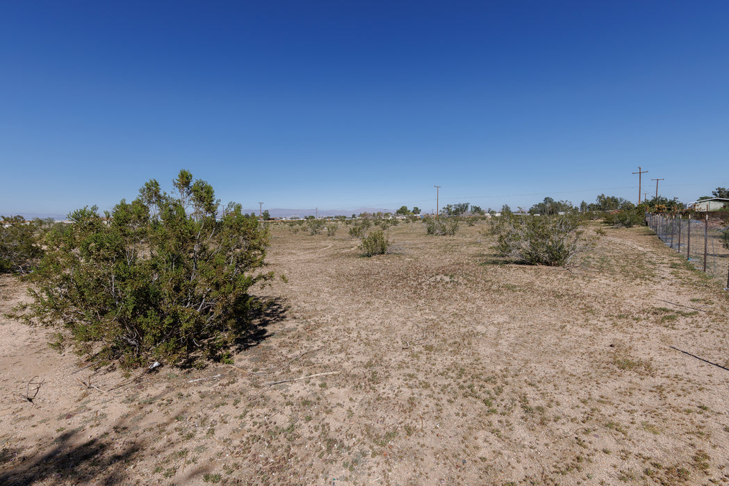 1.01 Acres Ridgecrest, Kern County, CA (Power & Water)