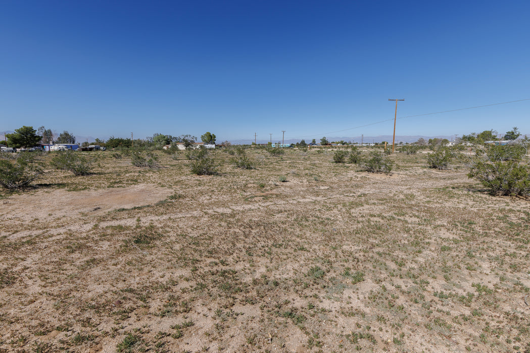 1.01 Acres Ridgecrest, Kern County, CA (Power & Water)