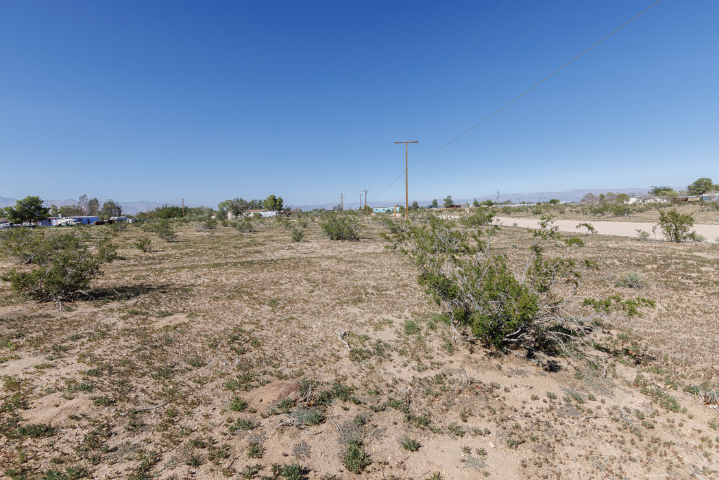 1.01 Acres Ridgecrest, Kern County, CA (Power & Water)