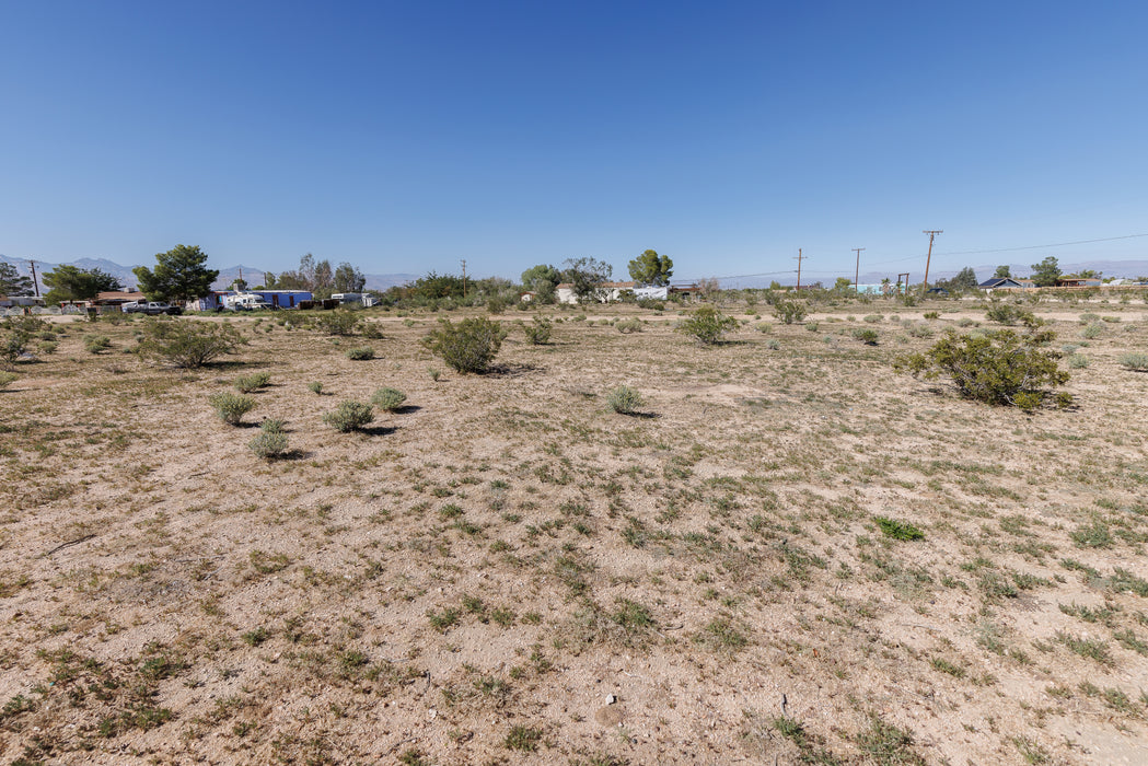 1.01 Acres Ridgecrest, Kern County, CA (Power & Water)