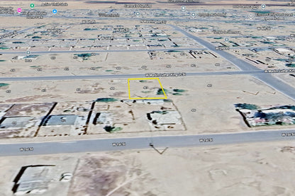 0.17 Acre Eloy, Pinal County, AZ (Commercial Lot, Power, Water, & Paved Road)