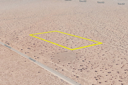 5 Acres Adelanto, San Bernardino County, CA