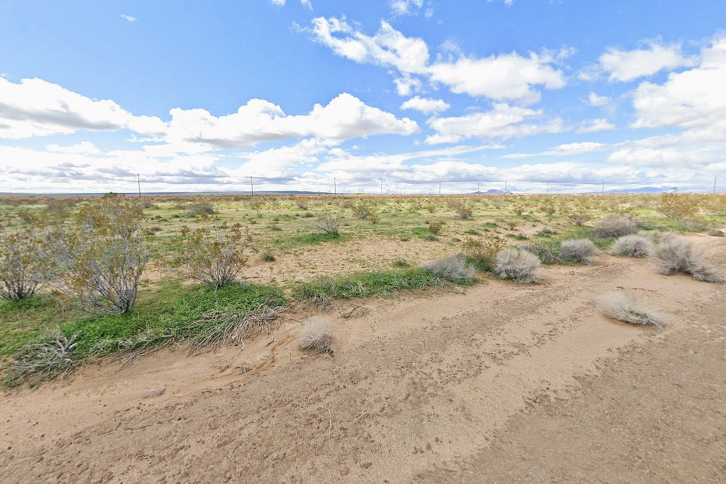 0.24 Acre California City, Kern County, CA (Water)