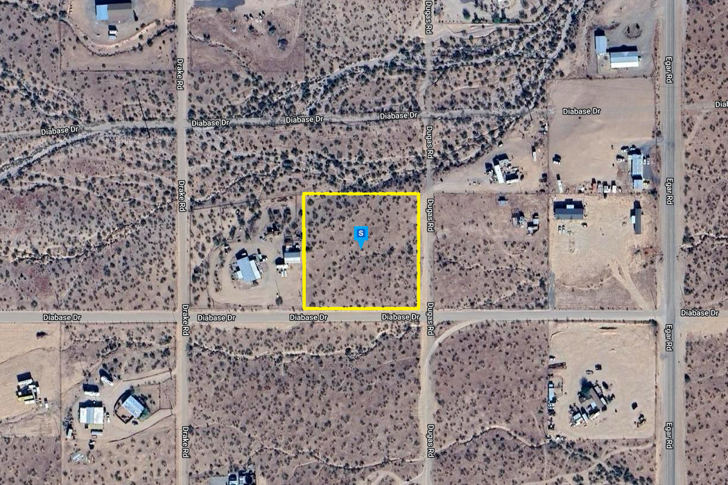 2.21 Acres Golden Valley, Mohave County, AZ (Power)