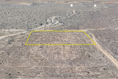 1.97 Acres Phelan, San Bernardino County, CA