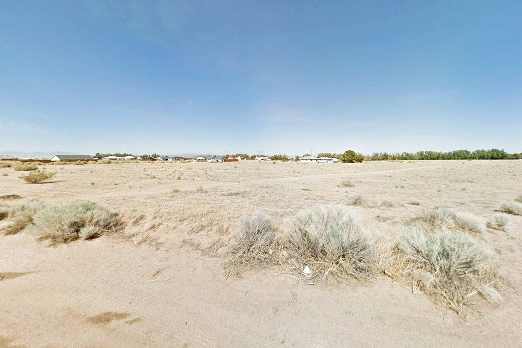 0.24 Acre California City, Kern County, CA (Power & Water)
