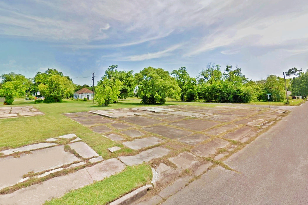 0.32 Acre Port Arthur, Jefferson County, TX (Commercial Lot, Power, Water, & Paved Road)