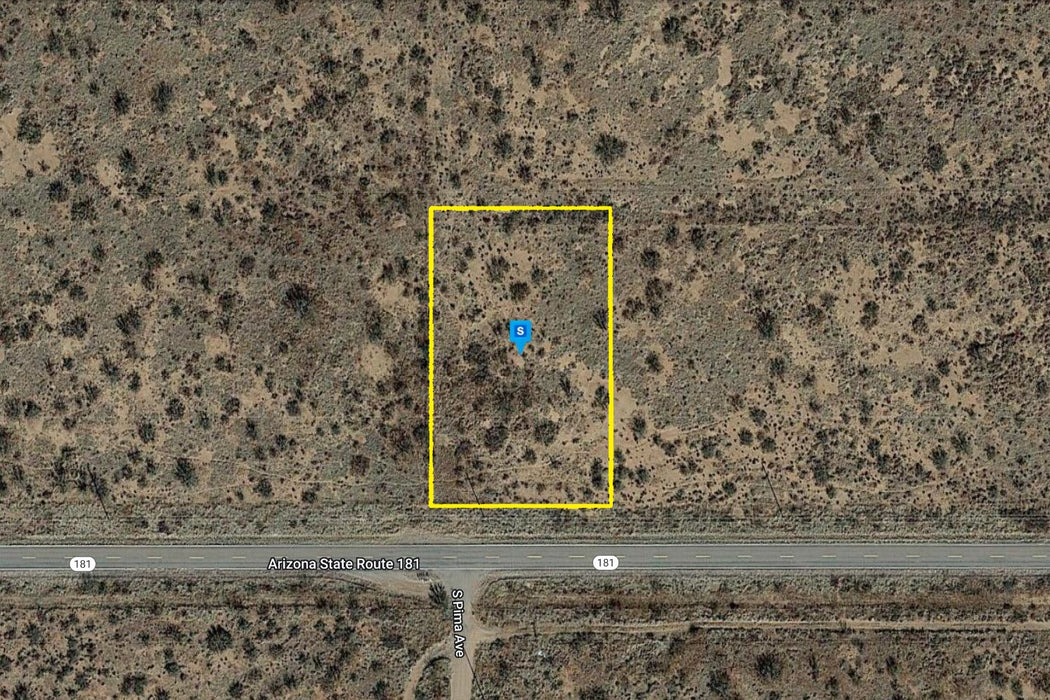 1.10 Acres Pearce, Cochise County, AZ (Commercial Lot, Power, & Paved Road)