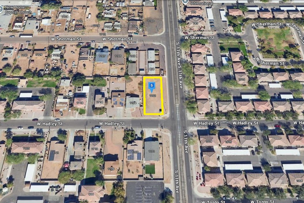 0.17 Acre Phoenix, Maricopa County, AZ (Power, Water, & Paved Road)