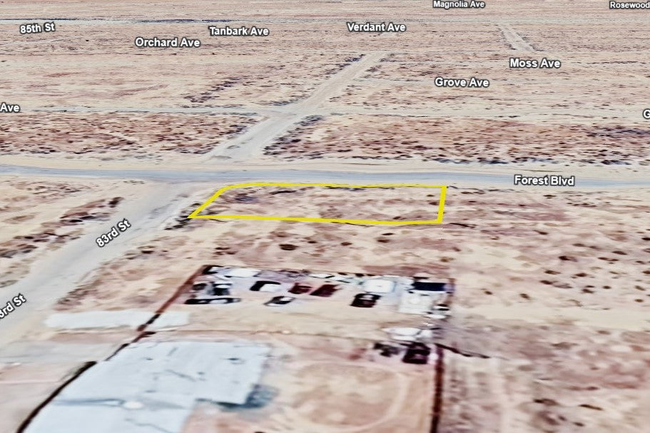 0.24 Acre California City, Kern County, CA (Power, Water, & Paved Road)