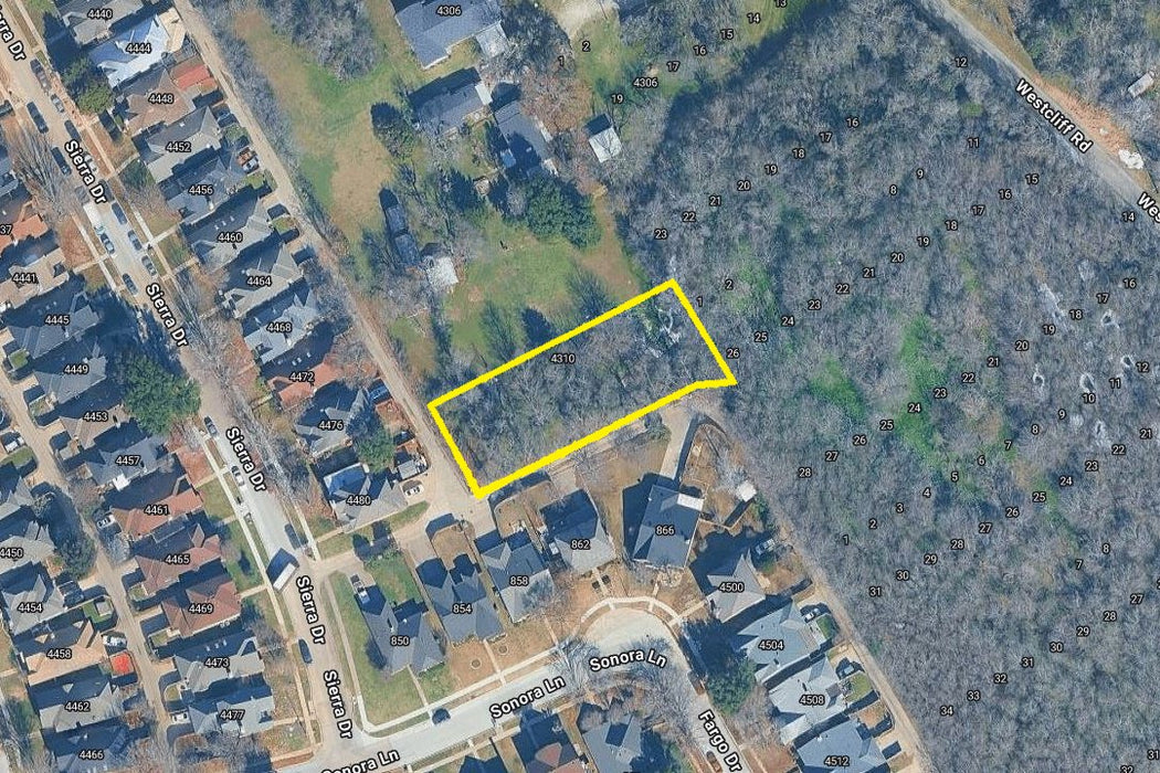 0.38 Acre Grand Prairie, Dallas County, TX (Power, Water, & Paved Road)