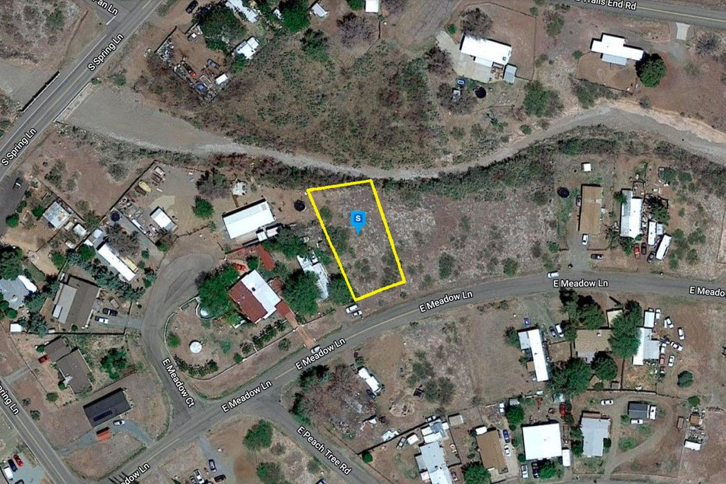 0.26 Acre Mayer, Yavapai County, AZ (Power, Water, & Paved Road)