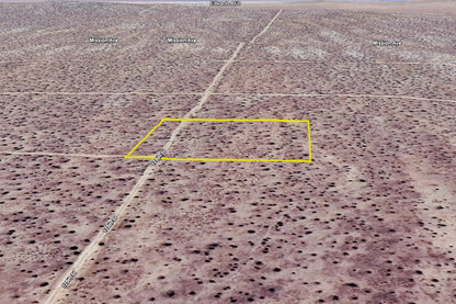 2.61 Acres Edwards, Kern County, CA