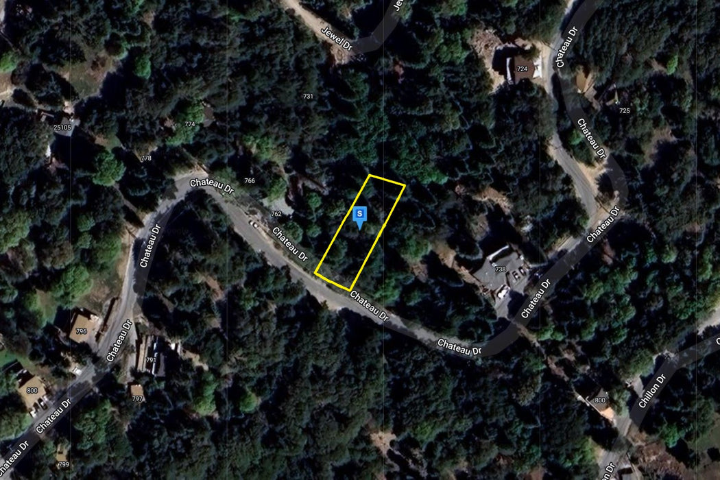 0.18 Acre Crestline, San Bernardino County, CA (Power, Water, & Paved Road)