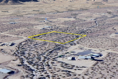 2.35 Acres Golden Valley, Mohave County, AZ (Power)