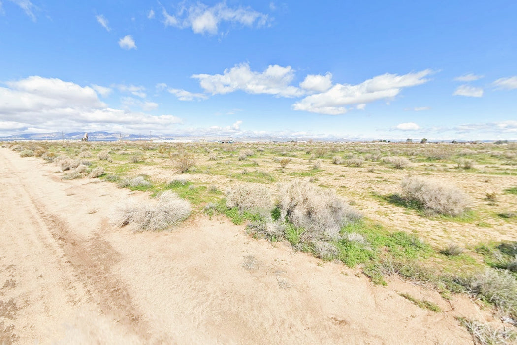 0.22 Acre California City, Kern County, CA (Water)