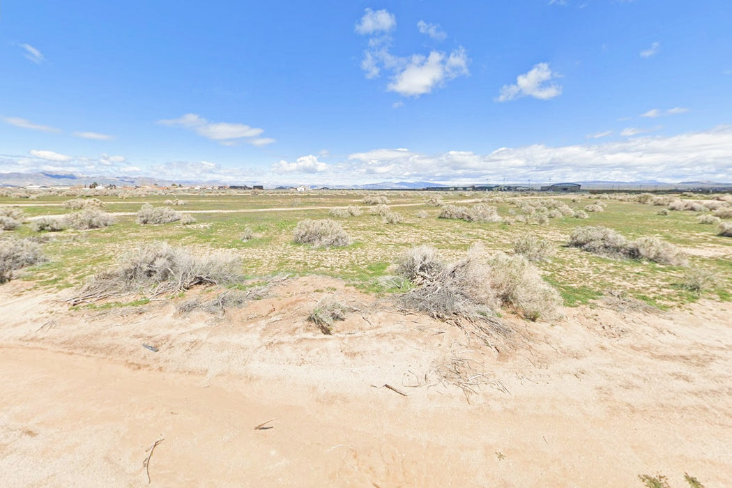 0.51 Acre California City, Kern County, CA (Water)
