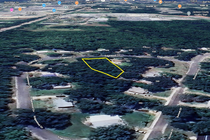 0.23 Acre Marianna, Jackson County, FL (Power, Water, & Paved Road)